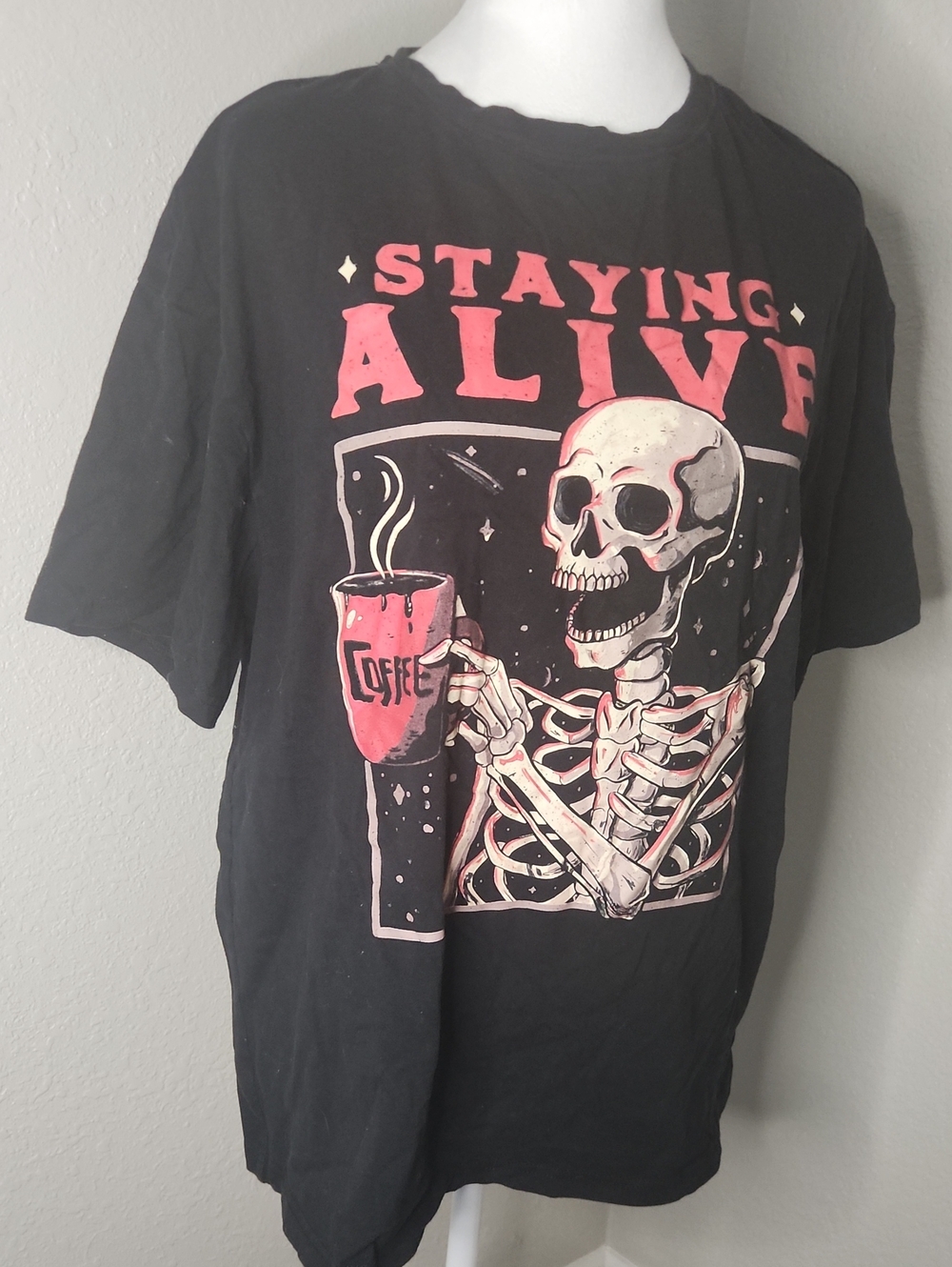 SHEIN Black Graphic Oversized Tee with Skeleton Design